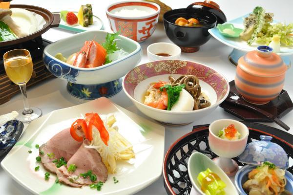 Hotel Shinano Sou Tsunan Esterno foto